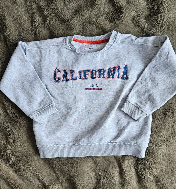 Pull 3 ans