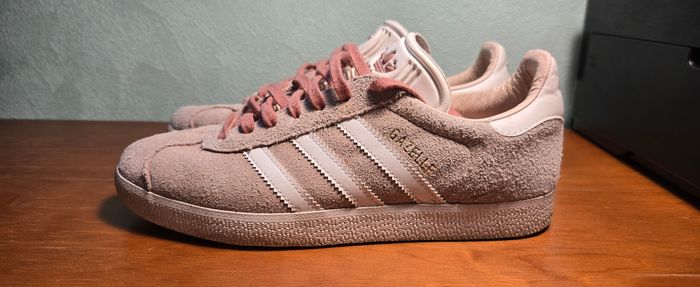 Vente de baskets - photo numéro 2