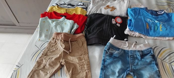 Lot vêtements 3mois