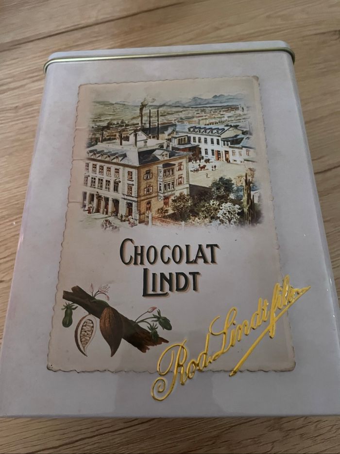 Boite metal collector 175 ans lindt - photo numéro 2