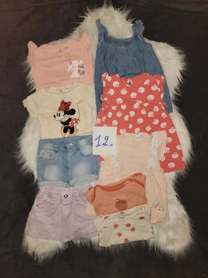 Lot vĂȘtements fille đ§ 12 mois