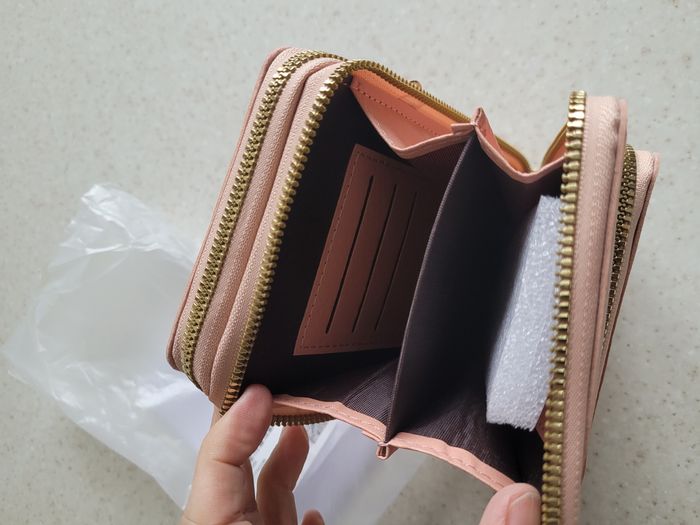 Portefeuille avec pochette téléphone neuf Neuf avec étiquette - photo numéro 5