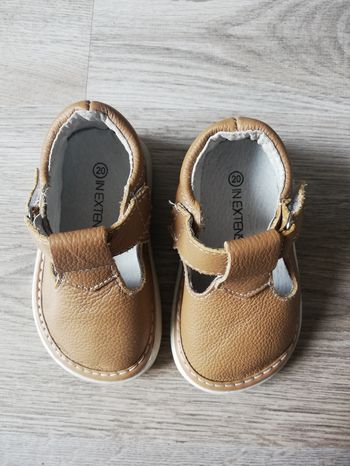 Chaussures bébé T20
