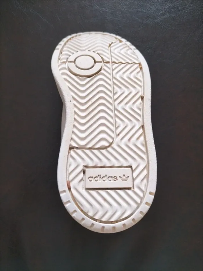 Baskets taille 25 Adidas - photo numéro 10
