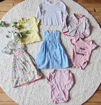 Lot vêtement bébé fille