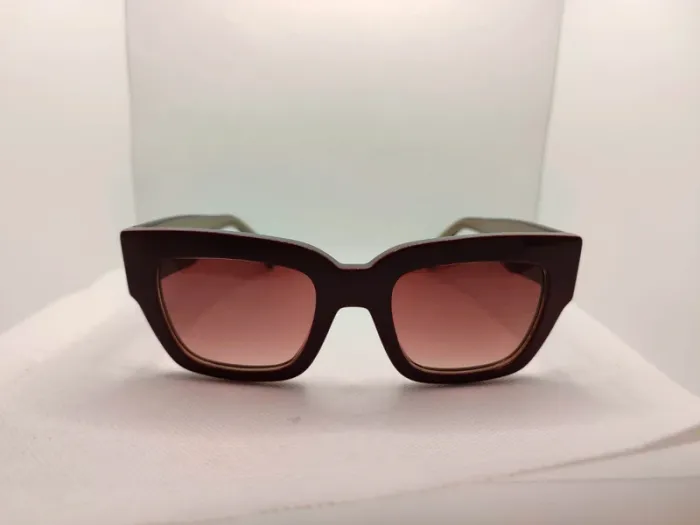 Lunettes de soleil Céline en acétate bordeaux