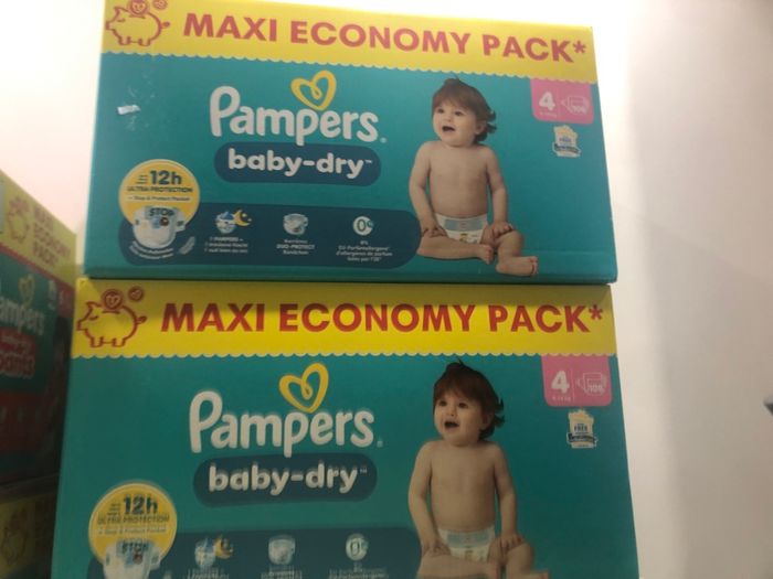 Lot 2 cartons Pampers baby dry taille 4 - photo numéro 2