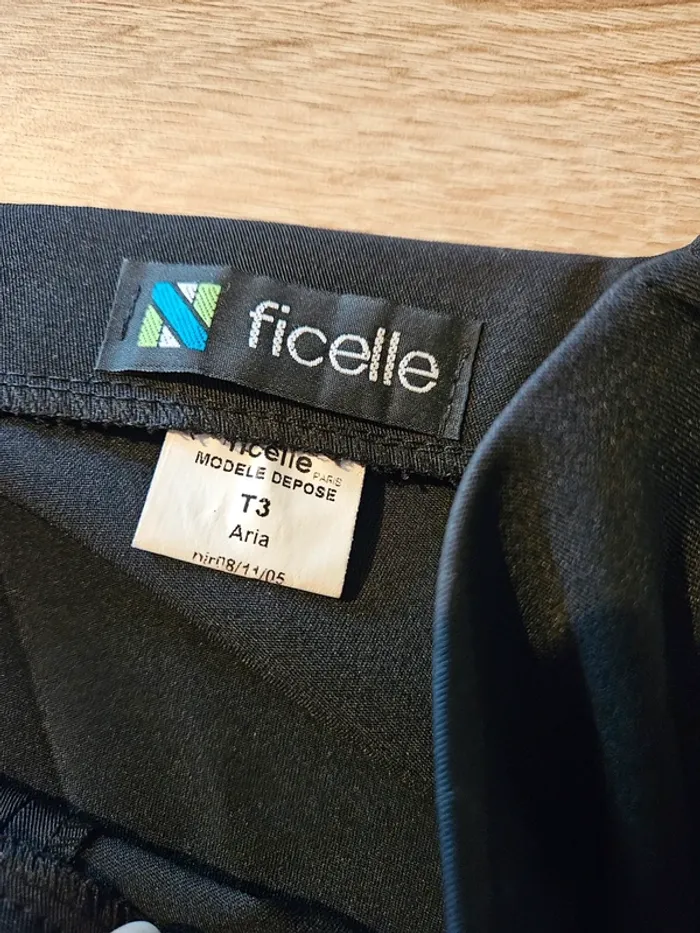 Pantalon taille 3 (40/42) - photo numéro 5