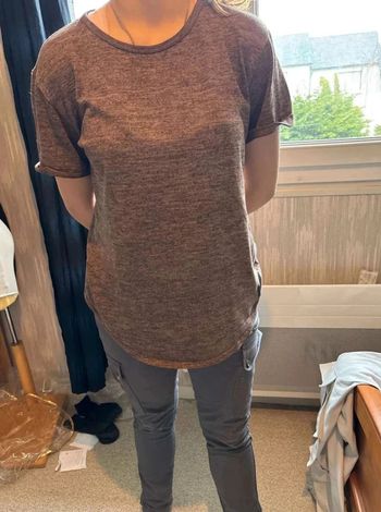 T  shirt  taille 38 marque  ilannfive