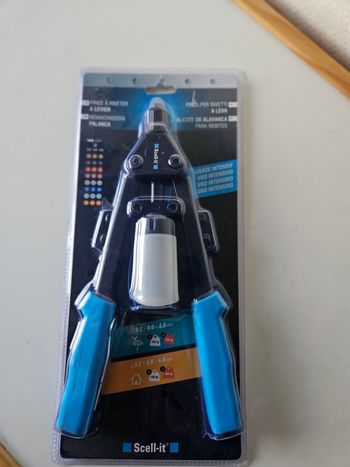 pince à riveter Scell-it
