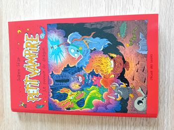 Petit vampire - Tome 2 : Le pouvoir du dragon - dès 8 ans - Neuf