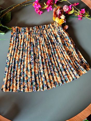 Jupe plissée jaune elastique, taille 38/40