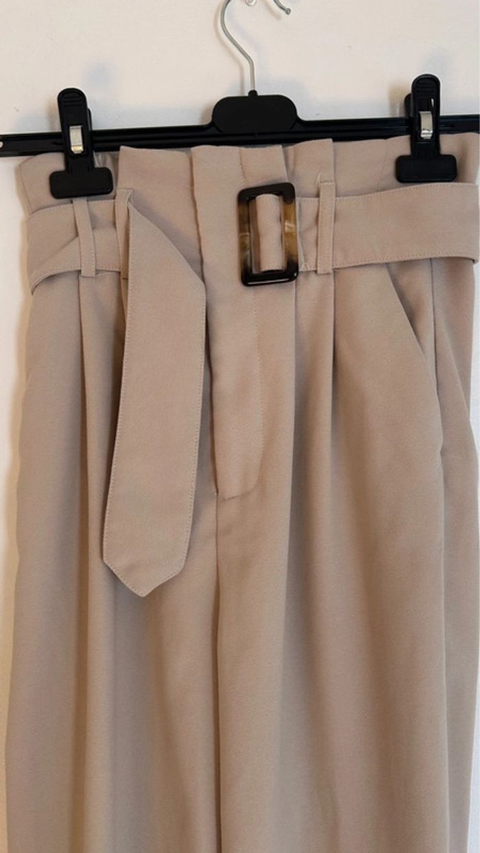 Pantalon beige stradivarius - photo numéro 3