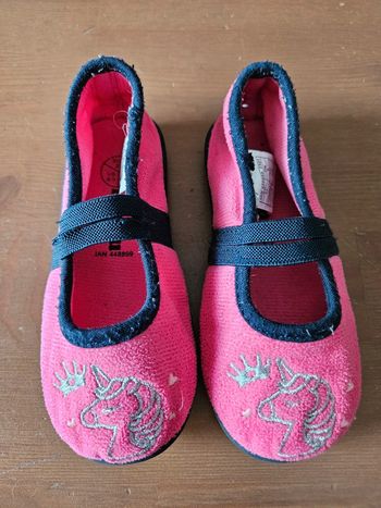 Pantoufles taille 23