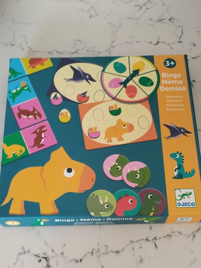 Bingo / domino / mémo dinosaure Djeco