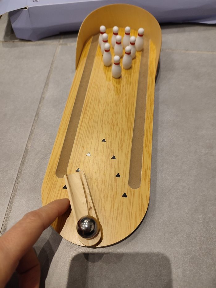 Bowling de bureau - photo numéro 6