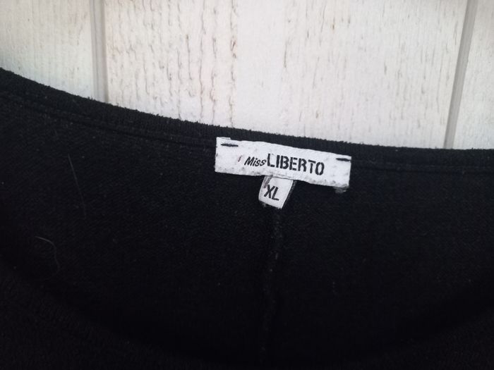 Pull  fin manches  3/4  taille 46 - photo numéro 3