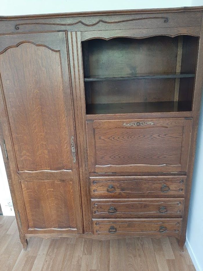 Armoire secrétaire