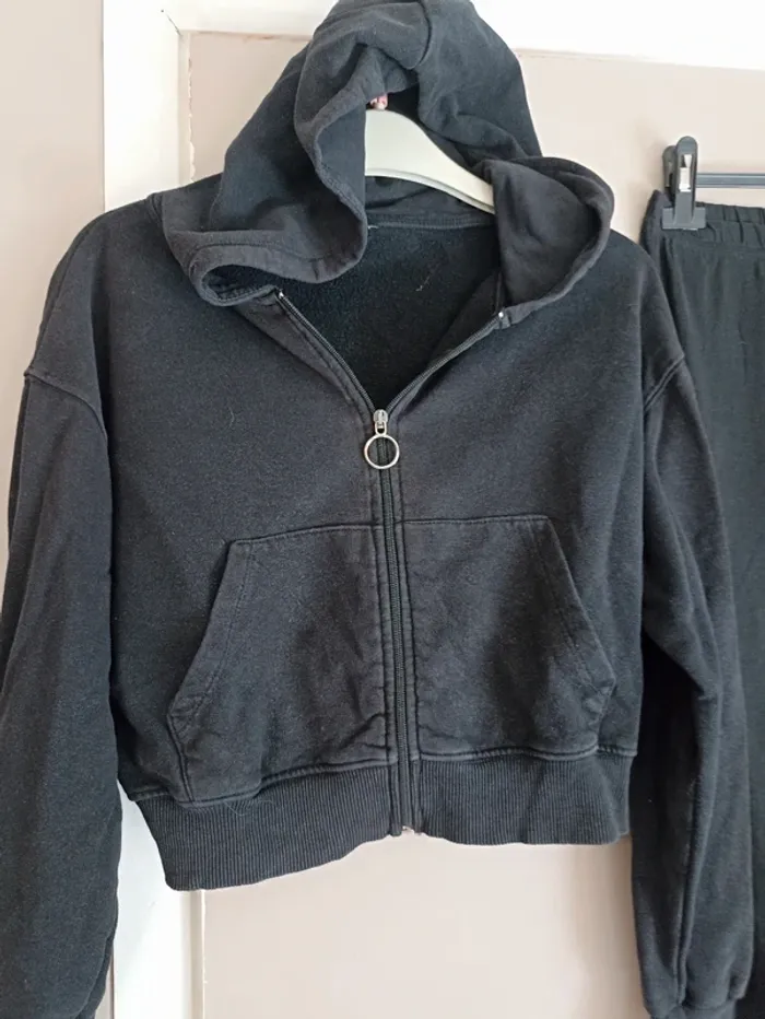 Lot taille S legging neuf et veste Jennifer en tbe - photo numéro 4