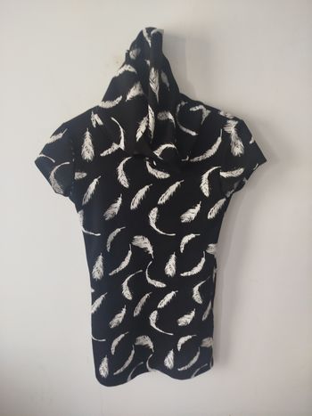 💛sweat a capuche taille 36💛