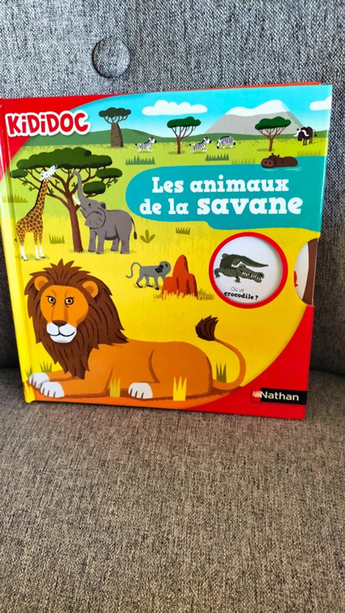 Kididoc( les dinosaures,chevaux et poneys,les animaux de la savane) - photo numéro 2