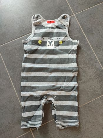 Grenouillère sans patte