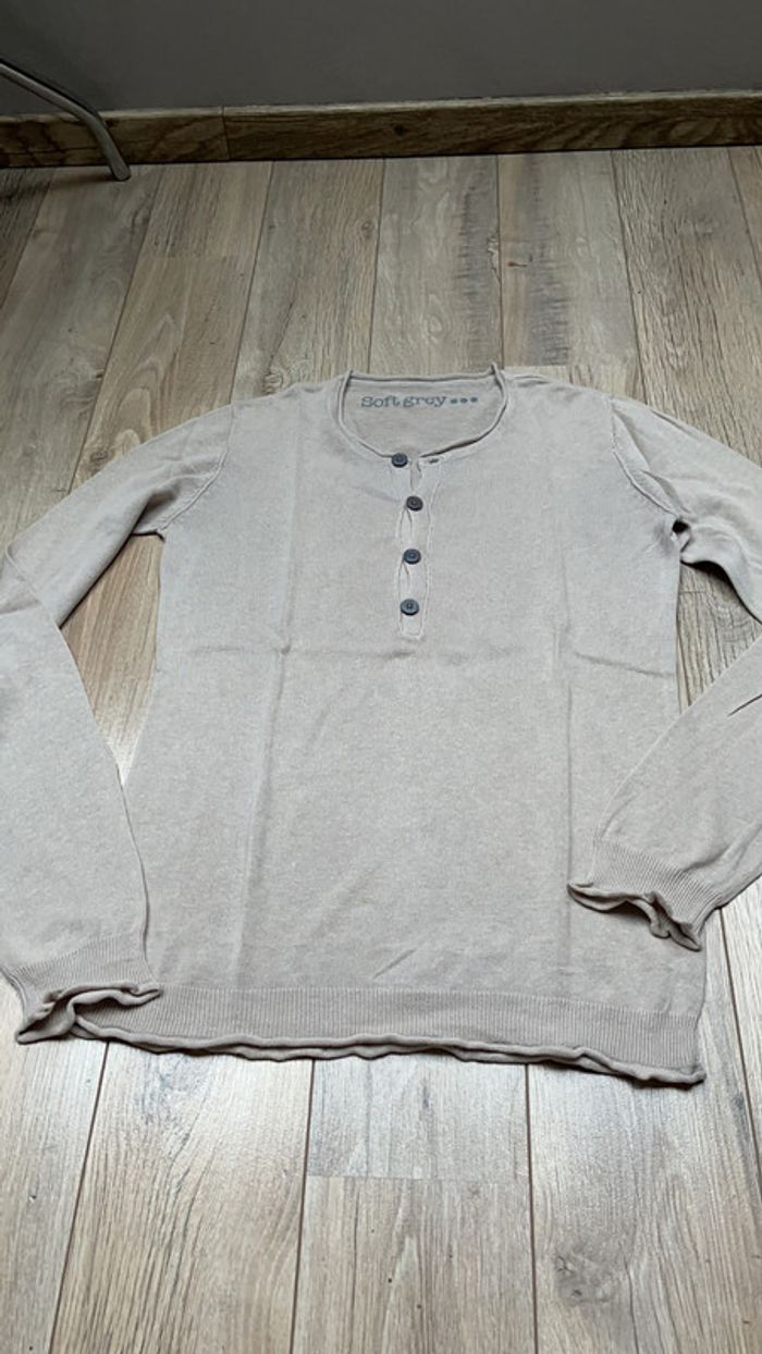 Pull Soft Grey TS