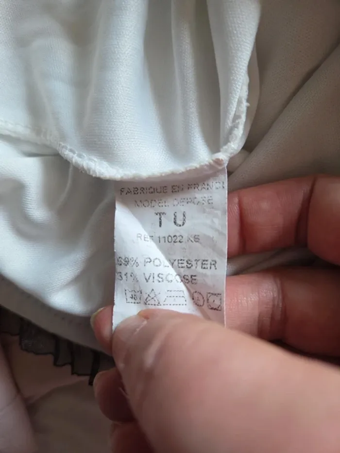 Robe Doublé et réglabe Noir et Blanche de chez Sensation en Taille Unique - photo numéro 10