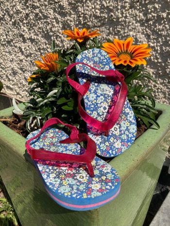 Tongs bébé fille zara home kids à fleurs - taille 24/25
