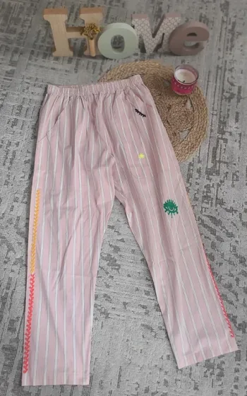 Pantalon rayé Johanna Paris avec broderies colorées _ TailleS/M