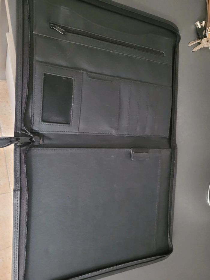 Porte documents - photo numéro 2