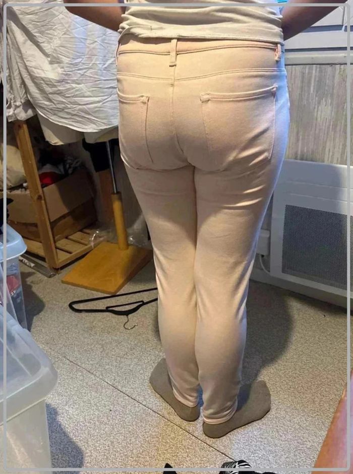 Jean rose  zara  taille  38 - photo numéro 2