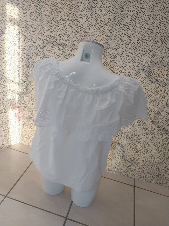 Haut blanc Bizzbee à volants – Taille S - photo numéro 3