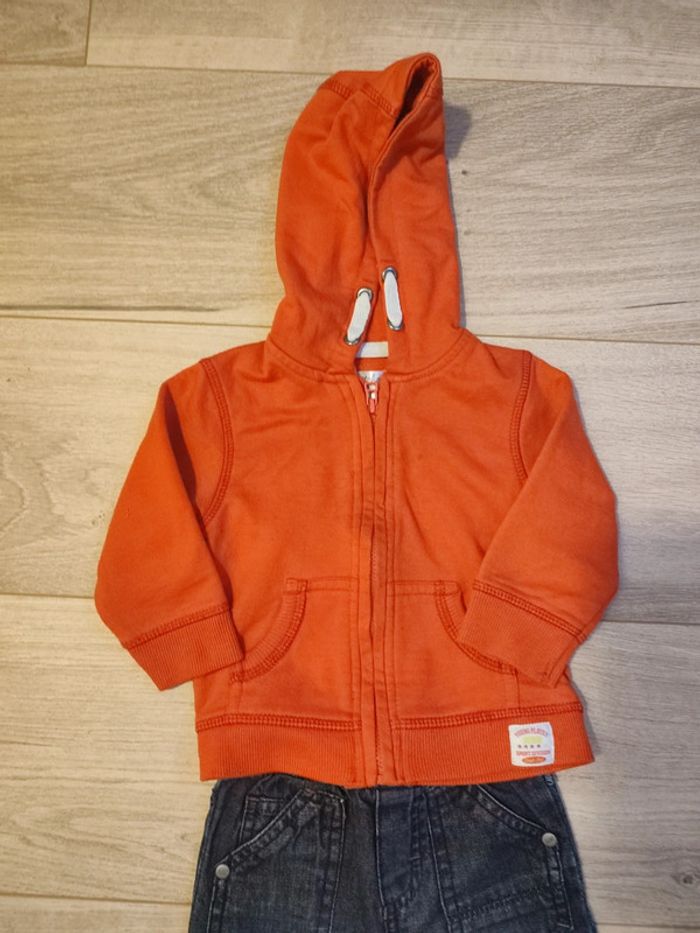 Ensemble 12 mois - photo numéro 2