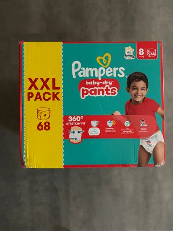 Carton de 68 couches Pampers baby dry pants T8 neuf