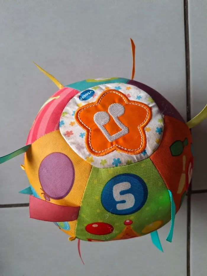 Lot jouets pour bébé - photo numéro 6