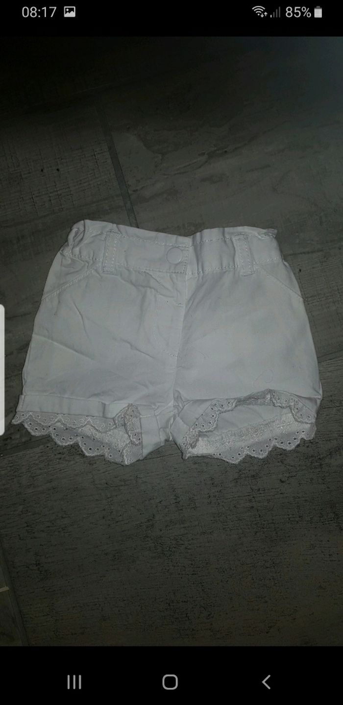 Short 6 mois