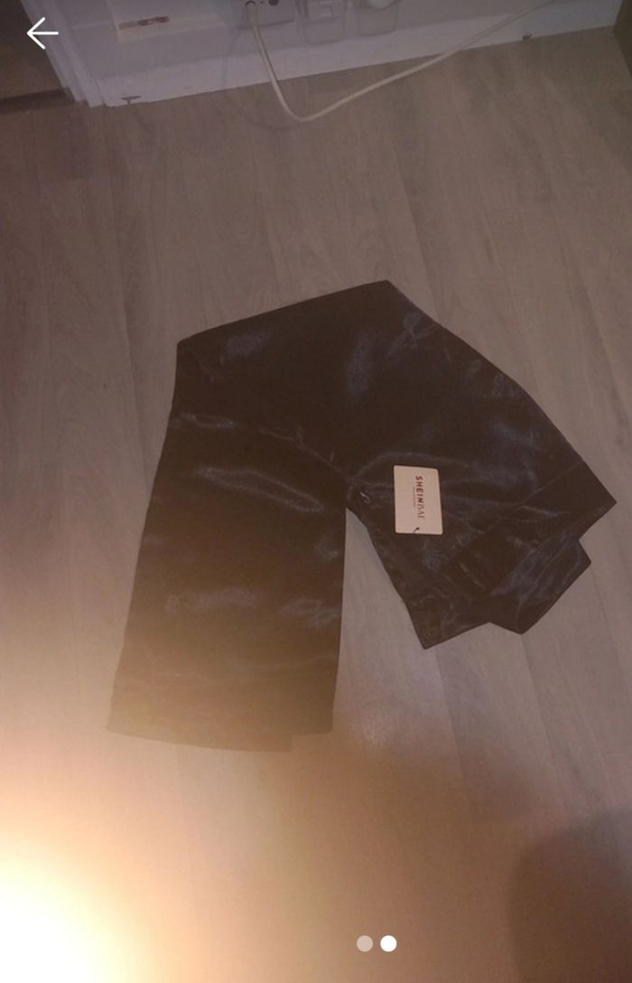 Pantalon satine neuf