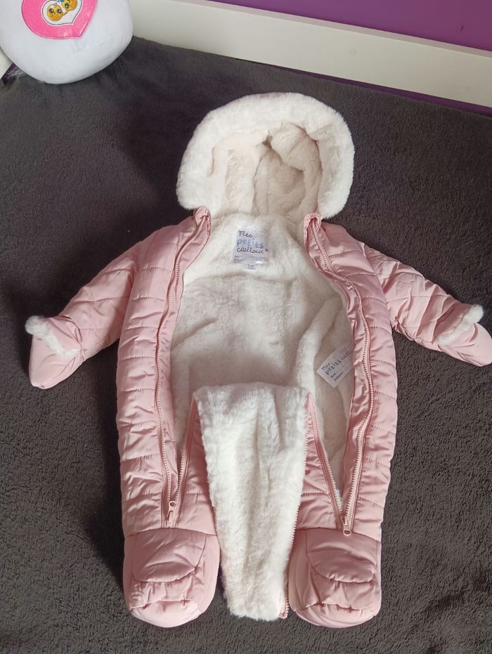 Combi pilote bébé  fille 3 mois - photo numéro 3