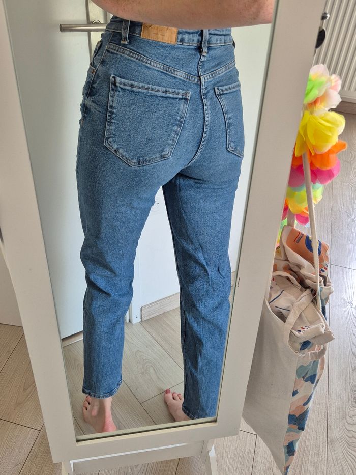 Jean mom - photo numéro 2