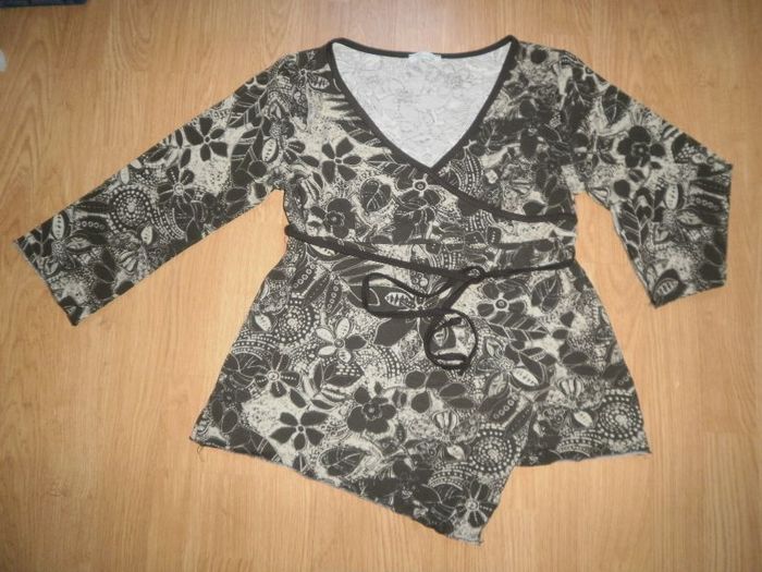 Jolie tunique Femme T40/42