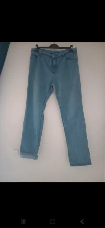 Jean bleu classique – Taille 46/48