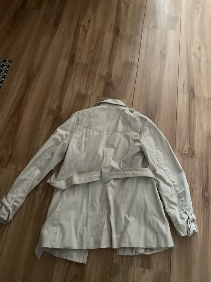 Trench beige 🧥 - photo numéro 4