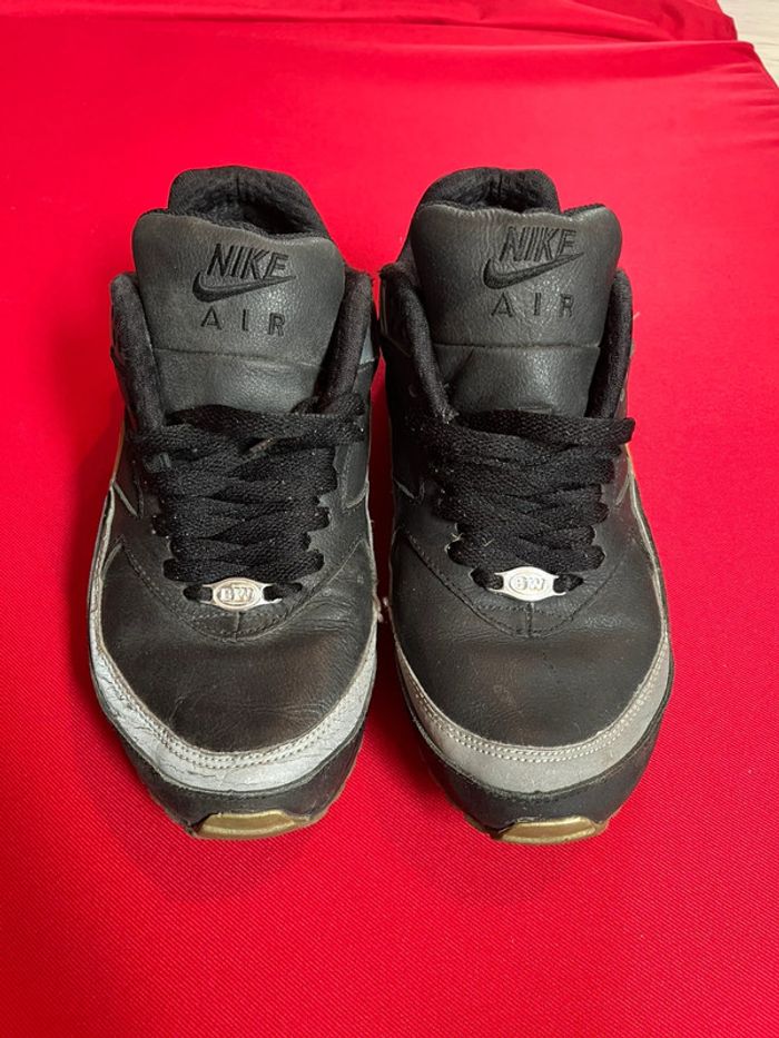 Baskets chaussures Nike Air Max rétro vintage 38.5 noir gris - photo numéro 2