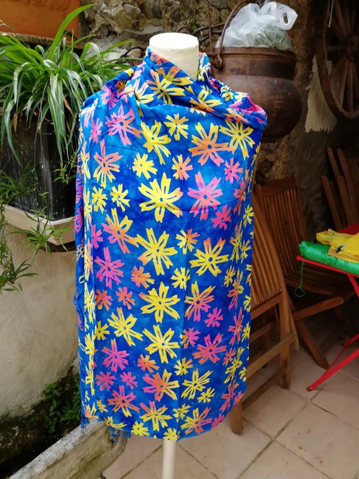 Paréo / foulard de grande taille - photo numéro 2