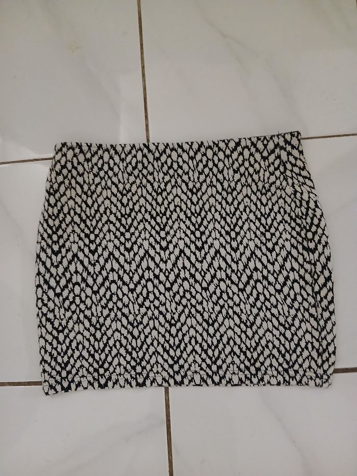Mini jupe femme taille 38 mztiere acrilyque marque camaieu - photo numéro 6