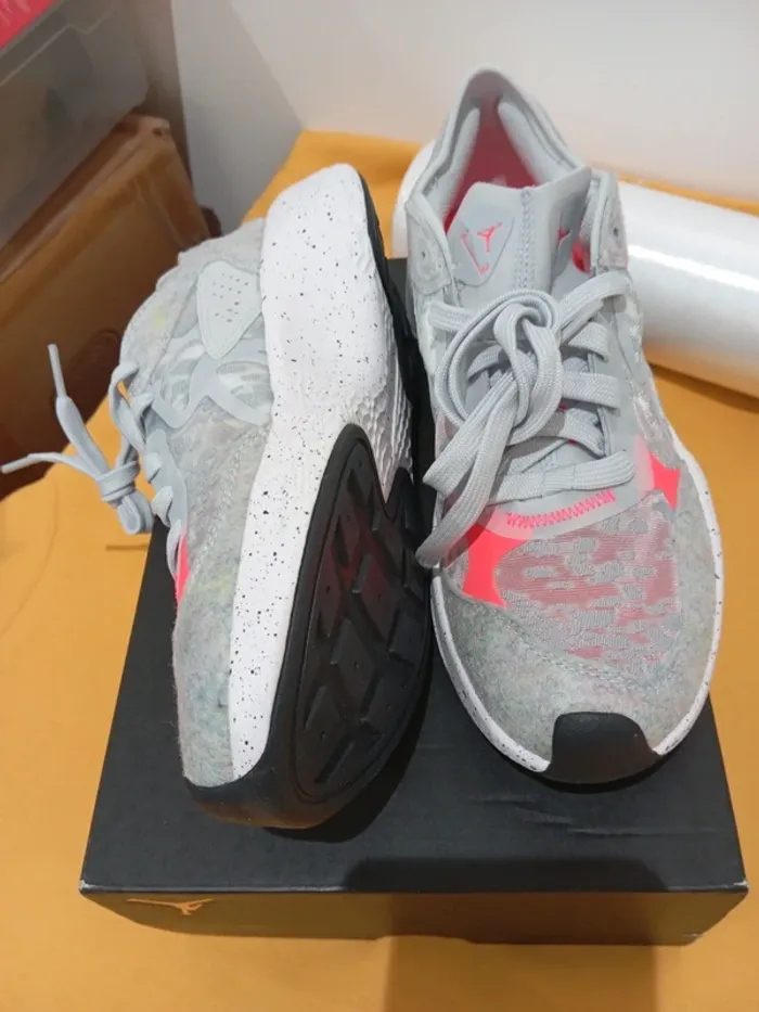 Jordan Delta 3 Low taille 38.5 - photo numéro 4
