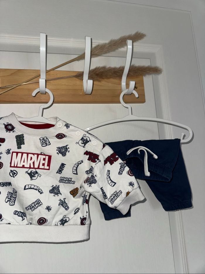 Ensemble bébé Marvel - photo numéro 2