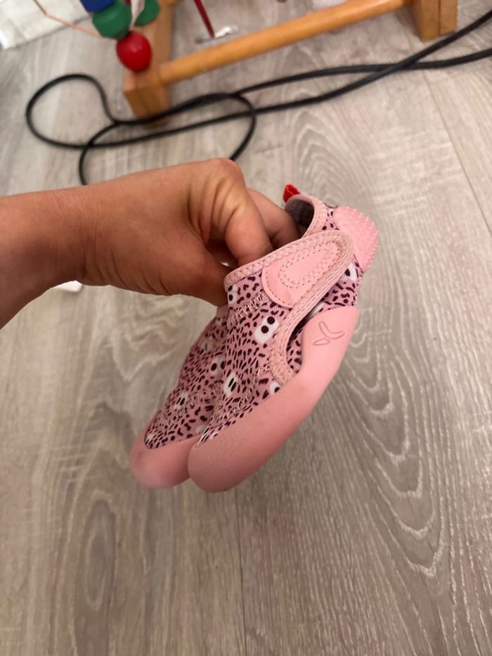 Chaussons de sport, taille 24 décathlon - photo numéro 3