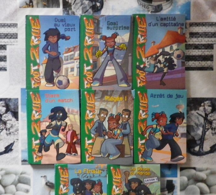 8 Foot 2 Rue Bibliothèque Verte - photo numéro 3